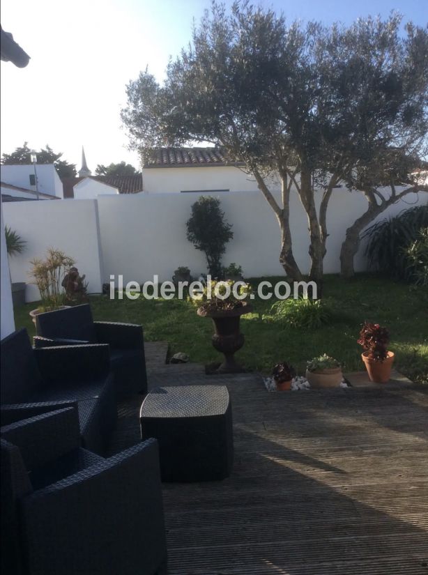 Photo 18 : TERRASSE d'une maison située à Saint-Clément-des-Baleines, île de Ré.