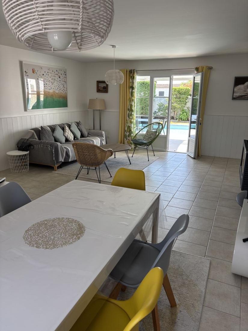 Photo 20 : NC d'une maison situ&eacute;e &agrave; Sainte-Marie-de-R&eacute;, &icirc;le de R&eacute;.
