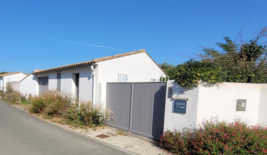 Photo 24 : NC d'une maison située à Loix, île de Ré.
