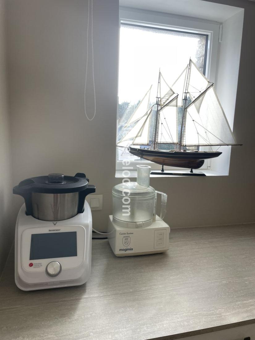 Photo 20 : CUISINE d'une maison situ&eacute;e &agrave; Sainte-Marie-de-R&eacute;, &icirc;le de R&eacute;.