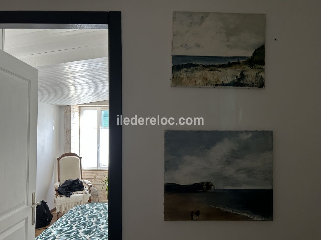 Photo 16 : CHAMBRE d'une maison située à Sainte-Marie-de-Ré, île de Ré.