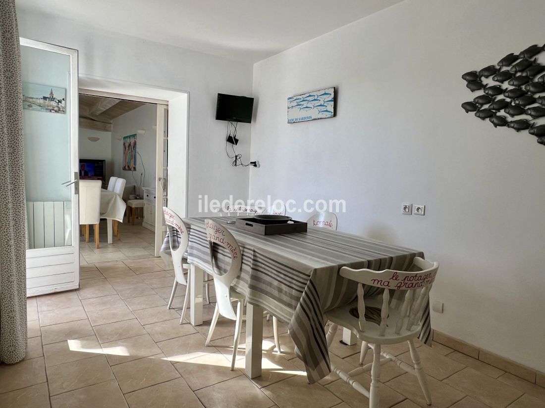 Photo 7 : NC d'une maison situ&eacute;e &agrave; Rivedoux-Plage, &icirc;le de R&eacute;.