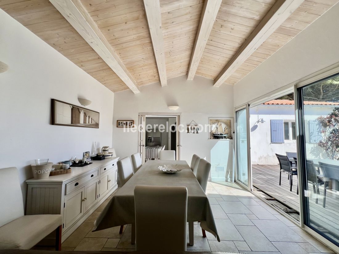 Photo 9 : NC d'une maison situ&eacute;e &agrave; Rivedoux-Plage, &icirc;le de R&eacute;.