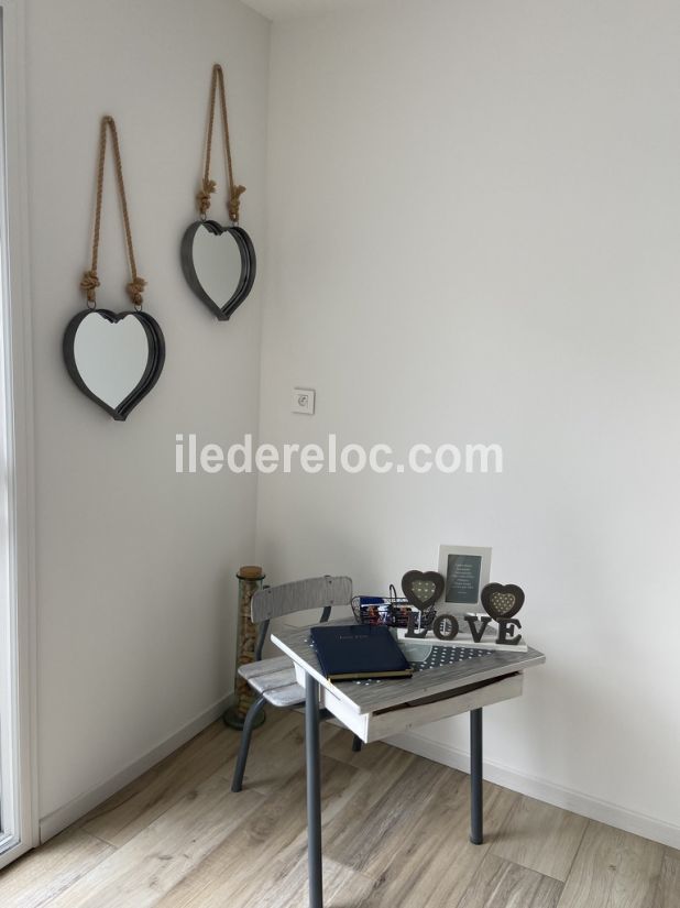 Photo 7 : SEJOUR d'une maison situ&eacute;e &agrave; Sainte-Marie-de-R&eacute;, &icirc;le de R&eacute;.