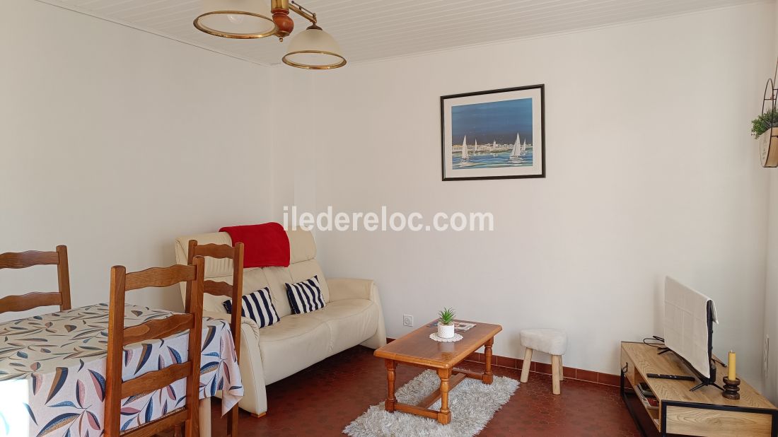 Photo 8 : NC d'une maison situ&eacute;e &agrave; La Flotte-en-R&eacute;, &icirc;le de R&eacute;.