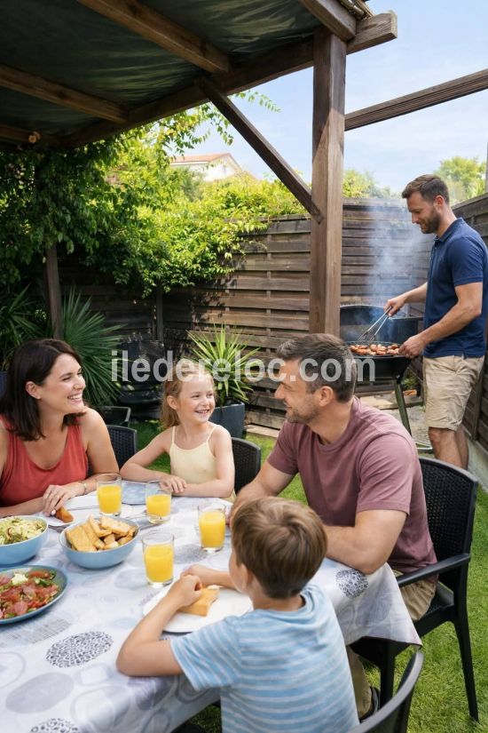 Photo 20 : NC d'une maison situ&eacute;e &agrave; Ars en R&eacute;, &icirc;le de R&eacute;.
