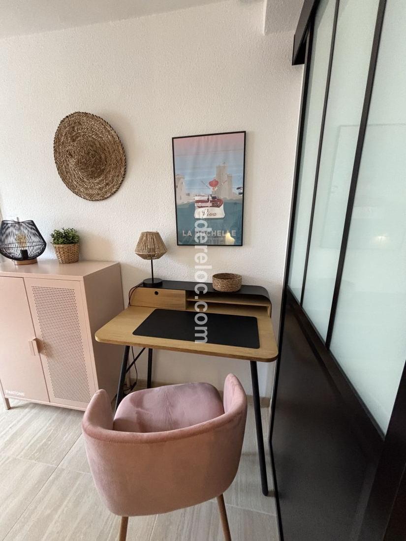 Photo 26 : CHAMBRE d'une maison située à Le Bois-Plage-en-Ré, île de Ré.