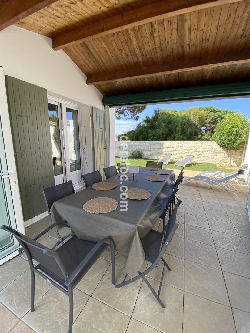 Photo 5 : PATIO d'une maison située à Le Bois-Plage-en-Ré, île de Ré.