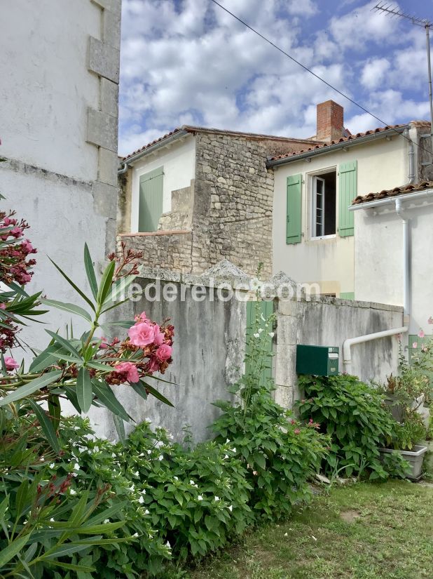 Photo 19 : NC d'une maison située à Sainte-Marie-de-Ré, île de Ré.