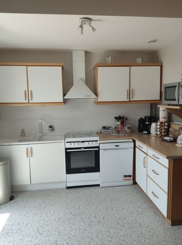 Photo 21 : CUISINE d'une maison située à Sainte-Marie-de-Ré, île de Ré.