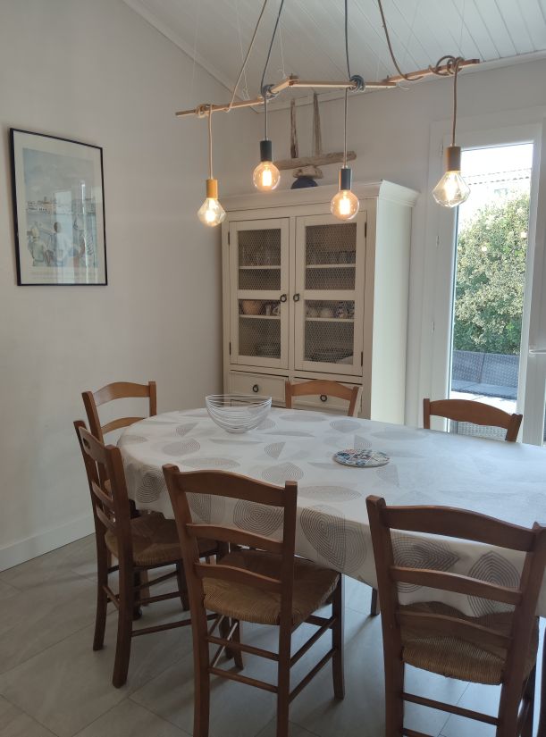 Photo 13 : SEJOUR d'une maison située à Sainte-Marie-de-Ré, île de Ré.