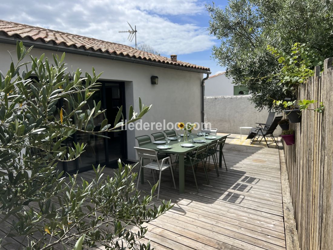 Photo 31 : TERRASSE d'une maison située à La Flotte-en-Ré, île de Ré.