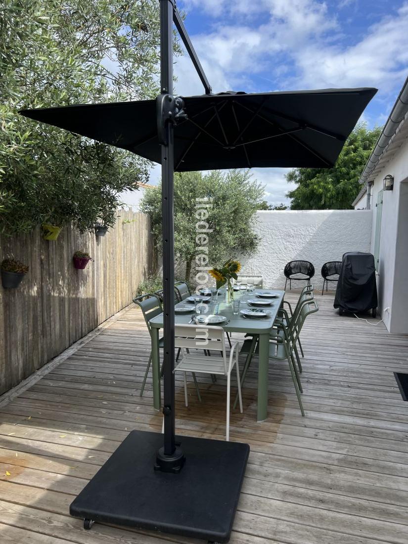 Photo 35 : TERRASSE d'une maison située à La Flotte-en-Ré, île de Ré.