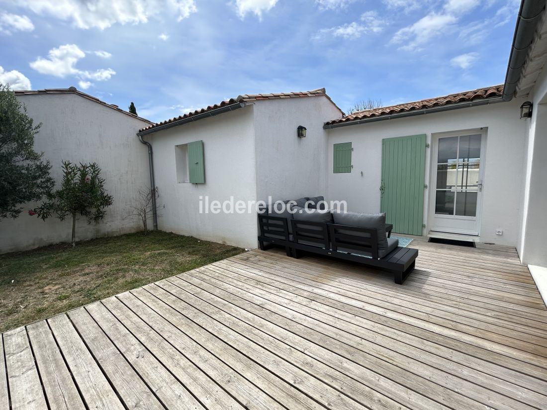 Photo 38 : TERRASSE d'une maison située à La Flotte-en-Ré, île de Ré.