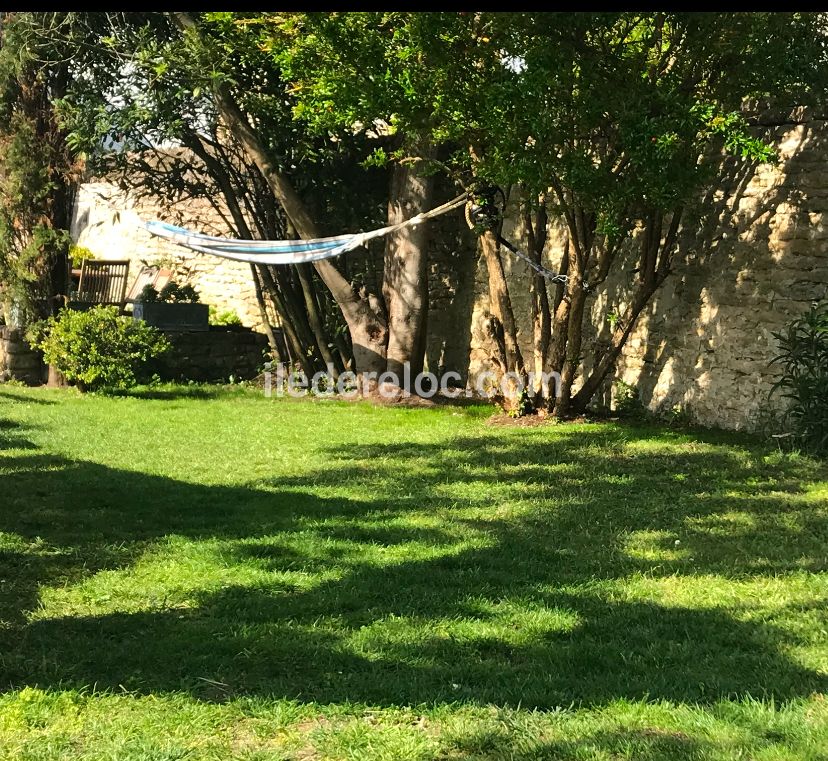 Photo 17 : EXTERIEUR d'une maison située à Les Portes-en-Ré, île de Ré.
