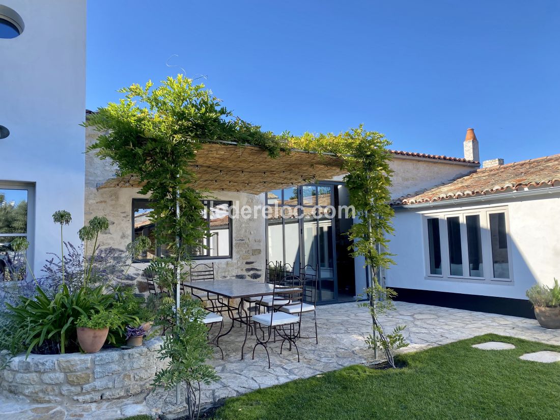 Photo 4 : NC d'une maison située à Ars en Ré, île de Ré.