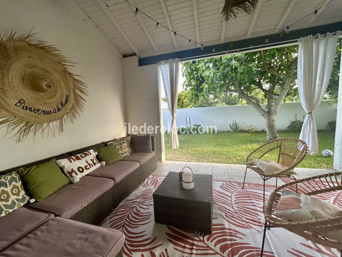 Photo 7 : JARDIN d'une maison située à Les Portes-en-Ré, île de Ré.