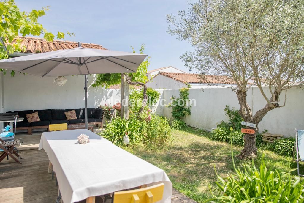 Photo 8 : JARDIN d'une maison située à Les Portes-en-Ré, île de Ré.