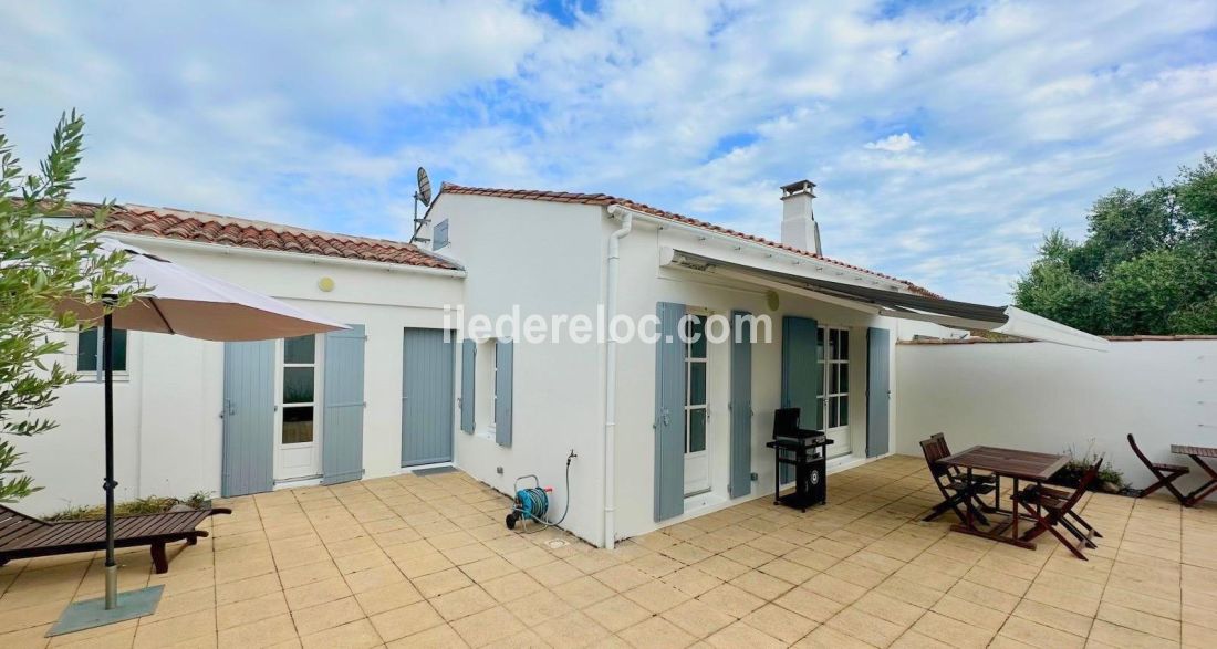 Photo 16 : TERRASSE d'une maison située à La Flotte-en-Ré, île de Ré.
