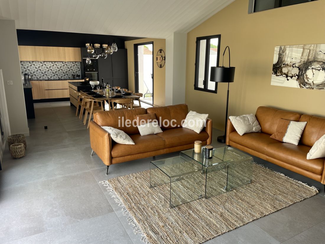 Photo 17 : SEJOUR d'une maison située à Le Bois-Plage-en-Ré, île de Ré.