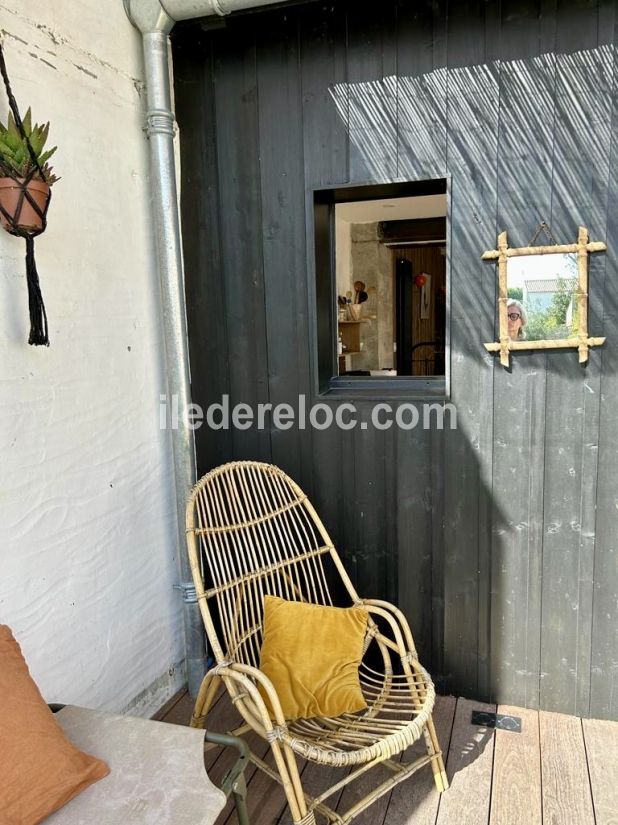 Photo 5 : TERRASSE d'une maison située à La Couarde-sur-mer, île de Ré.