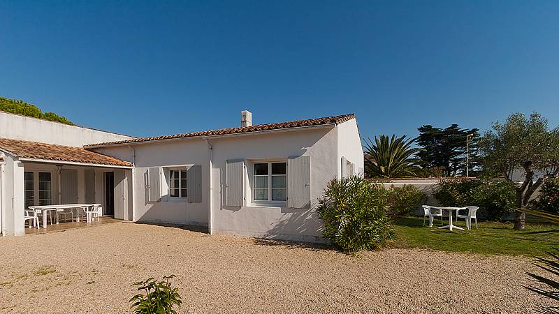 Photo 1 : EXTERIEUR d'une maison située à La Couarde-sur-mer, île de Ré.