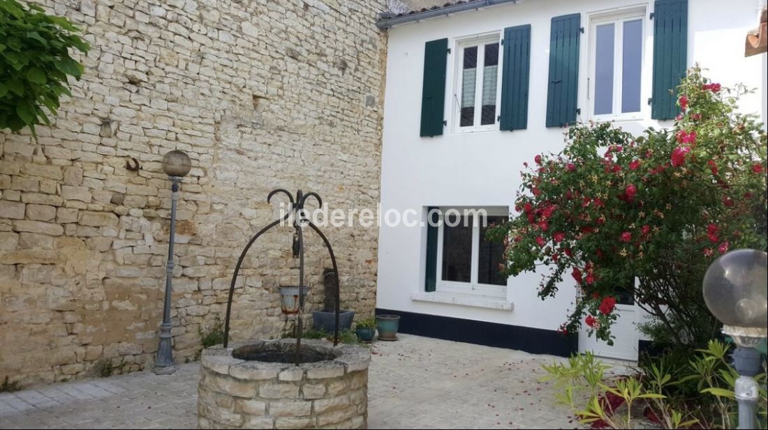 Photo 2 : NC d'une maison située à Sainte-Marie-de-Ré, île de Ré.