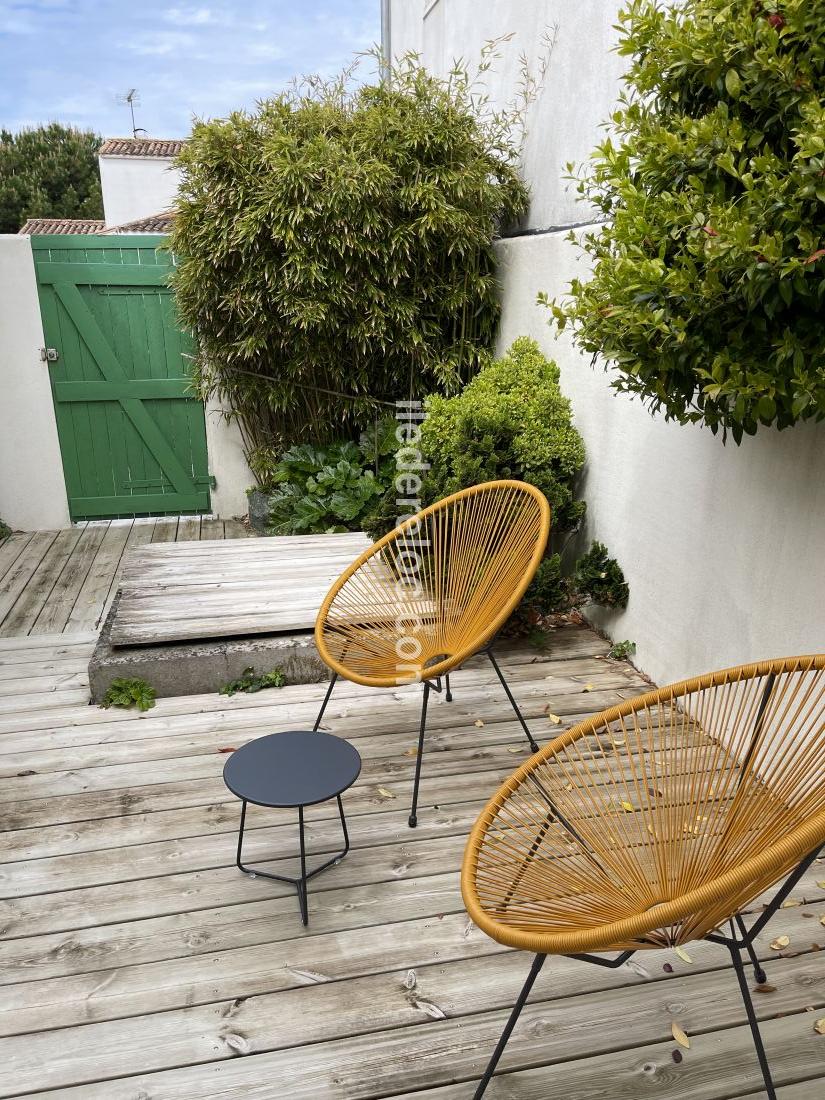 Photo 12 : PATIO d'une maison située à Le Bois-Plage-en-Ré, île de Ré.