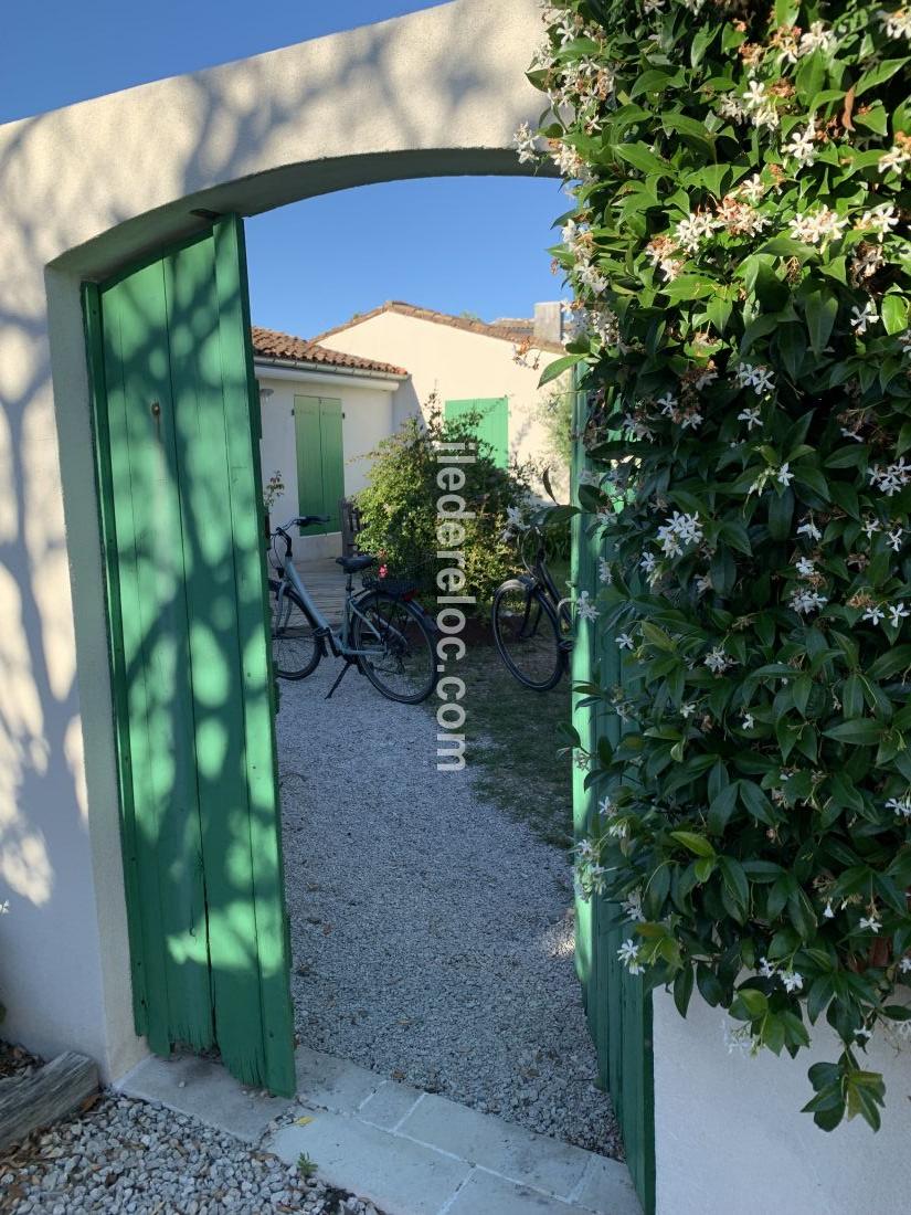 Photo 2 : NC d'une maison située à Le Bois-Plage-en-Ré, île de Ré.