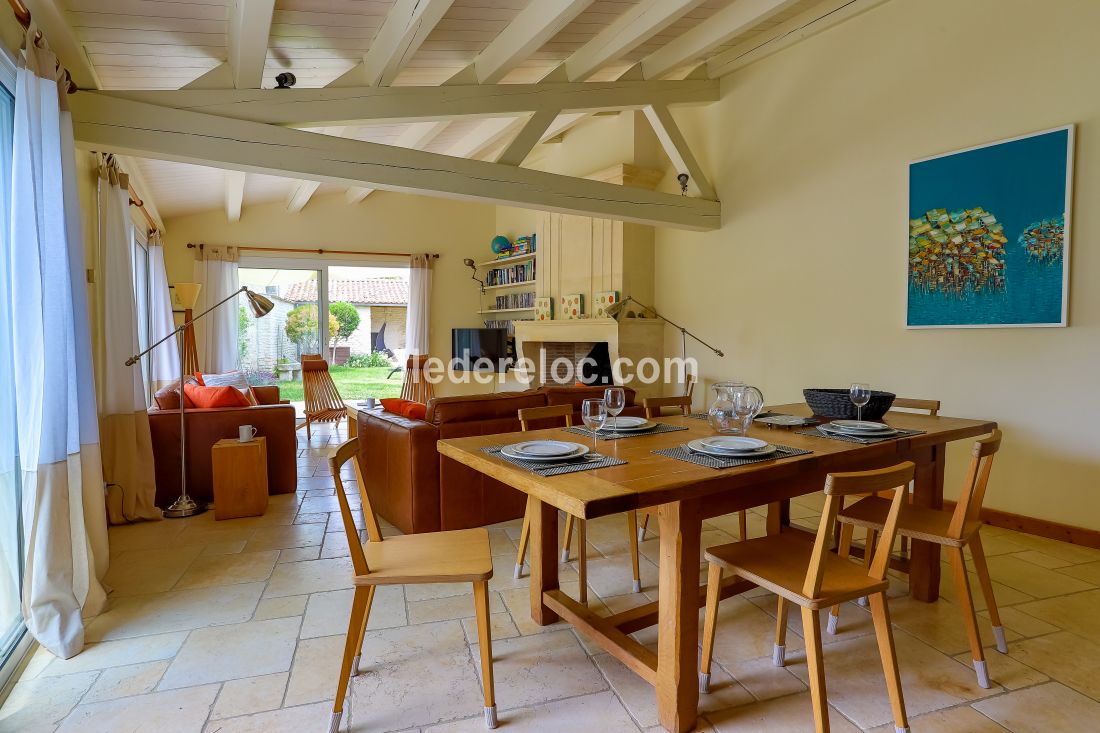 Photo 4 : SEJOUR d'une maison située à La Flotte-en-Ré, île de Ré.