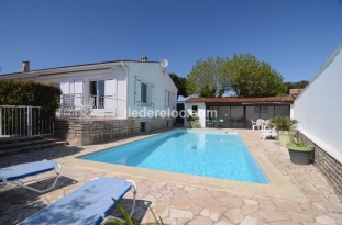 Ile de Ré:Agréable maison 3 chambres avec jardin et  piscine sécurisée location de dimanch