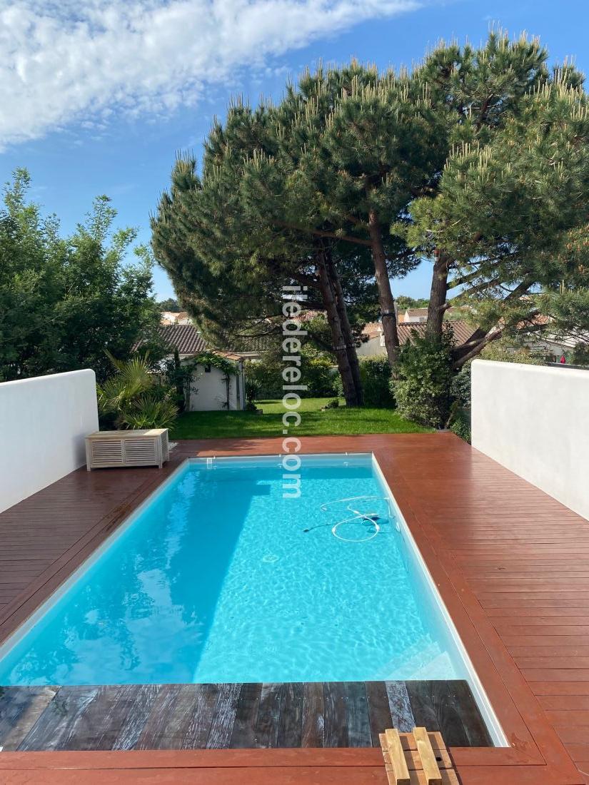 Photo 22 : PISCINE d'une maison située à La Flotte-en-Ré, île de Ré.