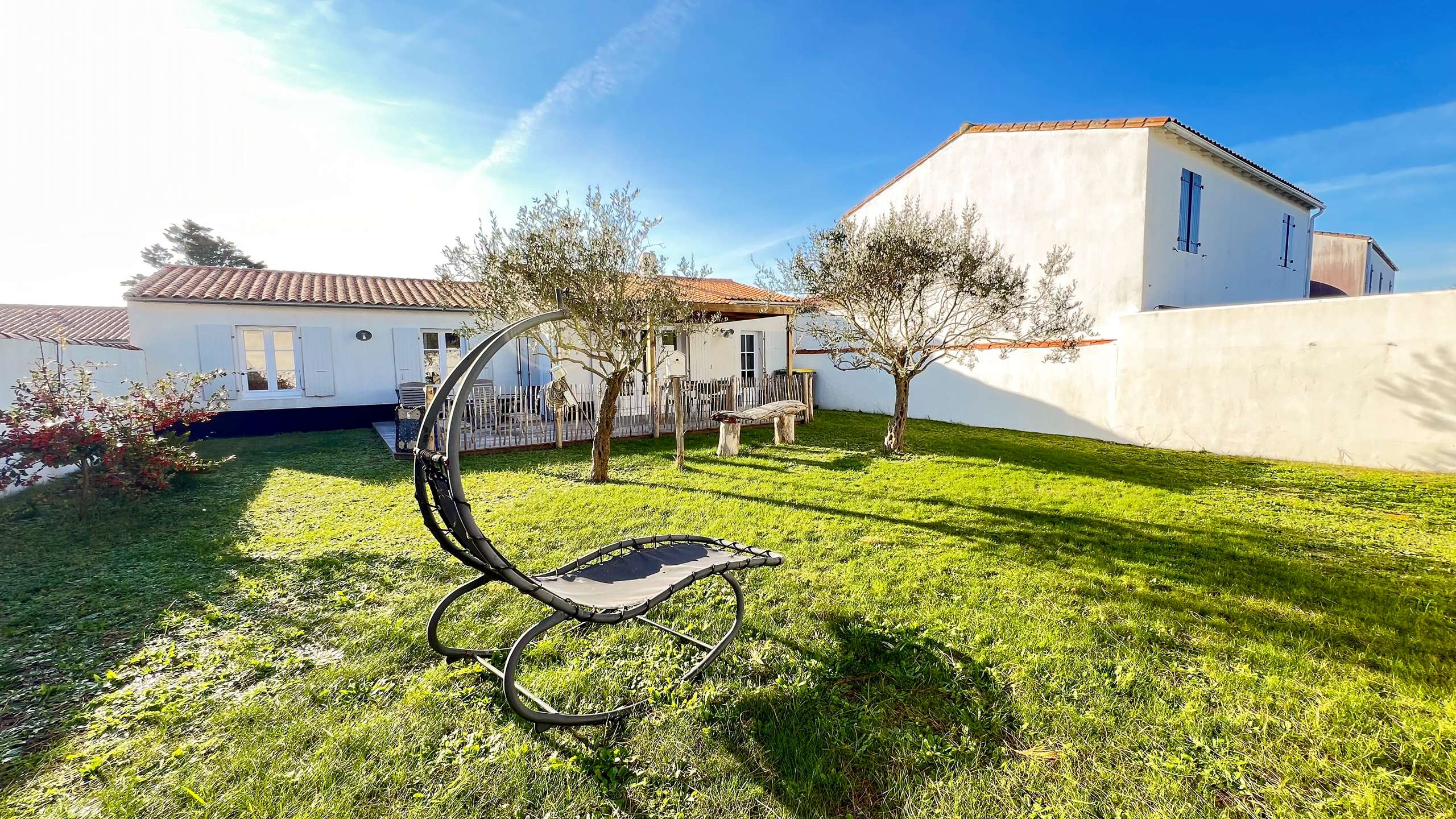 Photo 1 :  d'une maison située à Saint-Clément-des-Baleines, île de Ré.