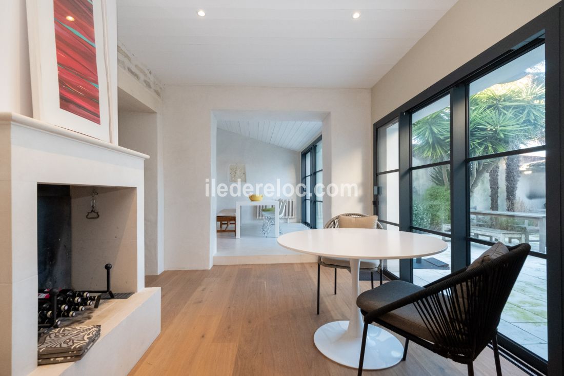 Photo 7 : NC d'une maison situ&eacute;e &agrave; La Flotte-en-R&eacute;, &icirc;le de R&eacute;.