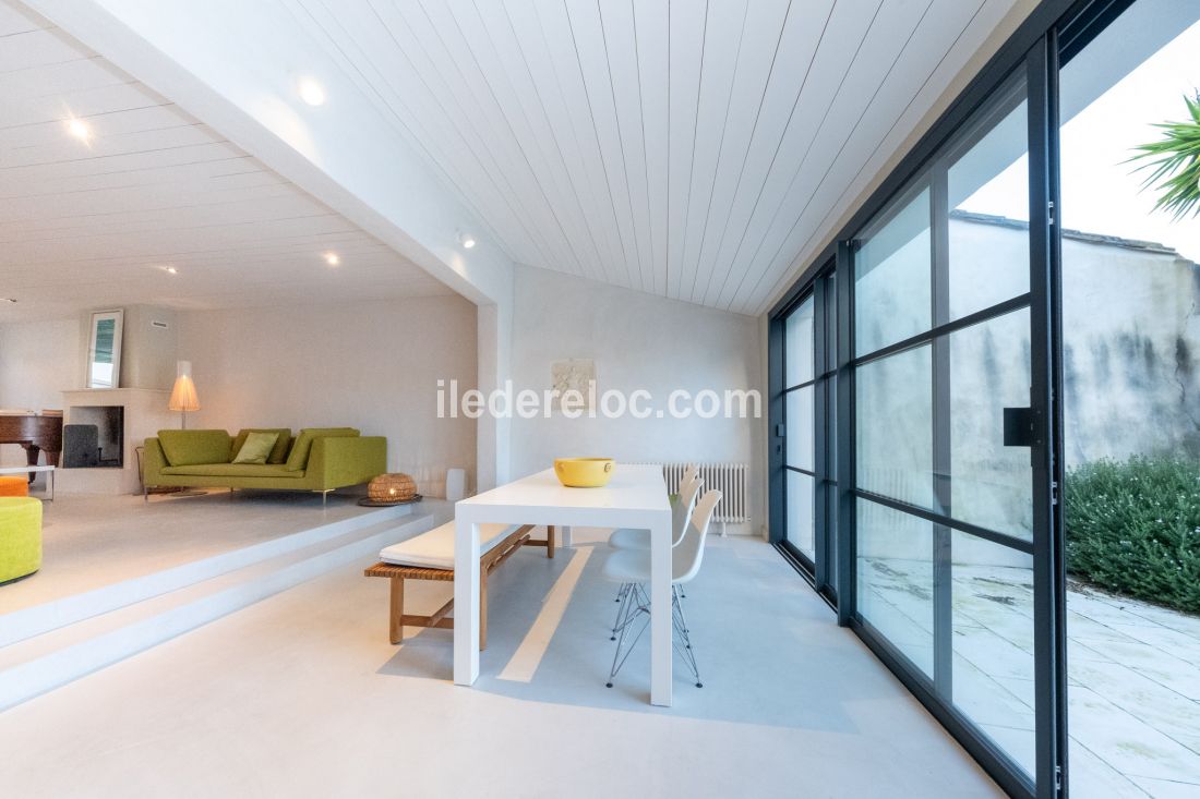 Photo 6 : NC d'une maison situ&eacute;e &agrave; La Flotte-en-R&eacute;, &icirc;le de R&eacute;.