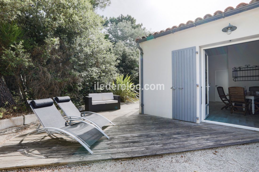 Photo 14 : TERRASSE d'une maison située à Sainte-Marie-de-Ré, île de Ré.