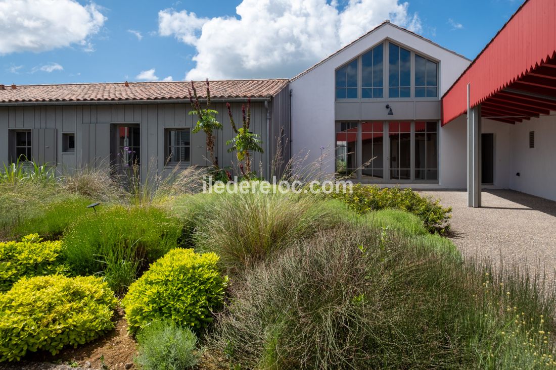 Photo 23 : NC d'une maison située à Loix, île de Ré.