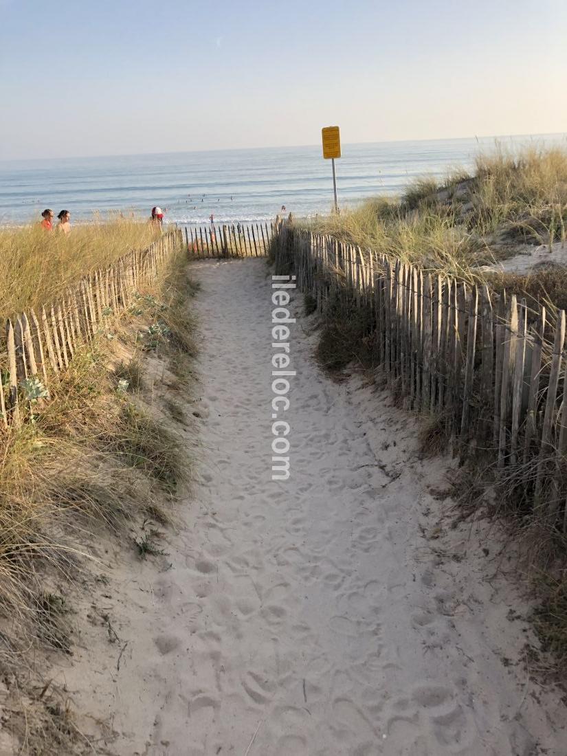 Photo 6 : NC d'une maison située à Le Bois-Plage-en-Ré, île de Ré.