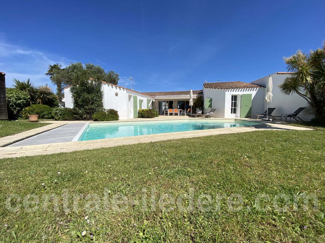 Photo 2 : NC d'une maison située à Le Bois-Plage-en-Ré, île de Ré.