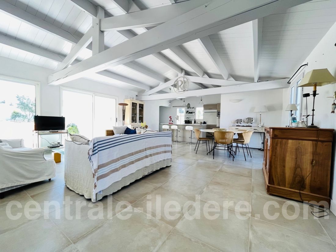 Photo 9 : NC d'une maison située à Le Bois-Plage-en-Ré, île de Ré.