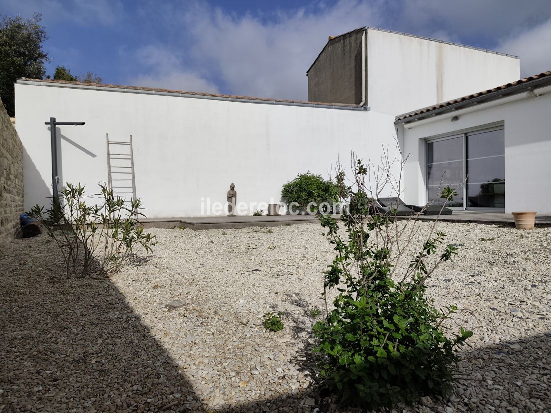 Photo 10 : NC d'une maison situ&eacute;e &agrave; Sainte-Marie-de-R&eacute;, &icirc;le de R&eacute;.