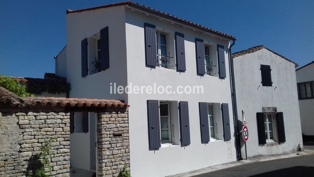 Photo 1 : EXTERIEUR d'une maison située à Saint-Clément-des-Baleines, île de Ré.