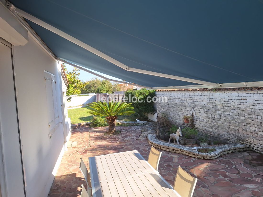 Photo 15 : TERRASSE d'une maison situ&eacute;e &agrave; La Couarde-sur-mer, &icirc;le de R&eacute;.