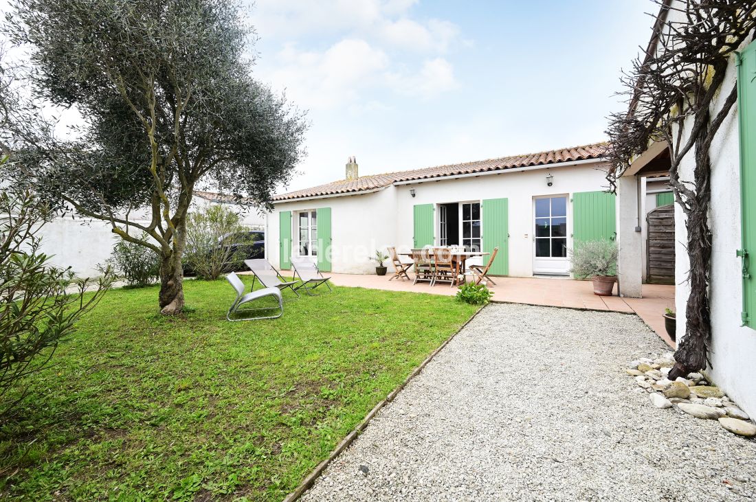 Photo 18 : NC d'une maison située à Loix, île de Ré.