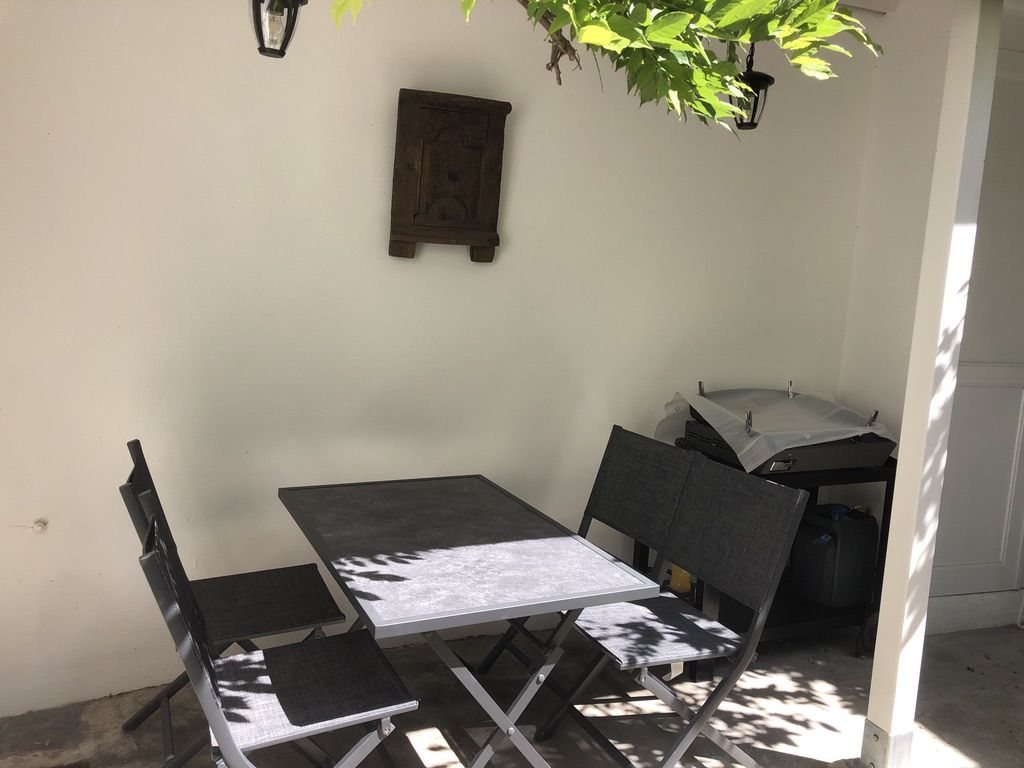 Photo 5 : NC d'une maison situ&eacute;e &agrave; La Flotte-en-R&eacute;, &icirc;le de R&eacute;.