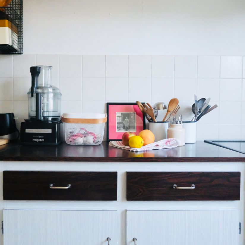 Photo 16 : CUISINE d'une maison située à La Flotte-en-Ré, île de Ré.