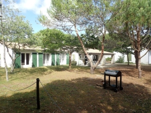 Ile de Ré:Maison familiale à 400 m de la plage, 5 chambres, 10-12 personnes