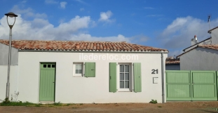 Ile de Ré:La petite rhĂ©thaise