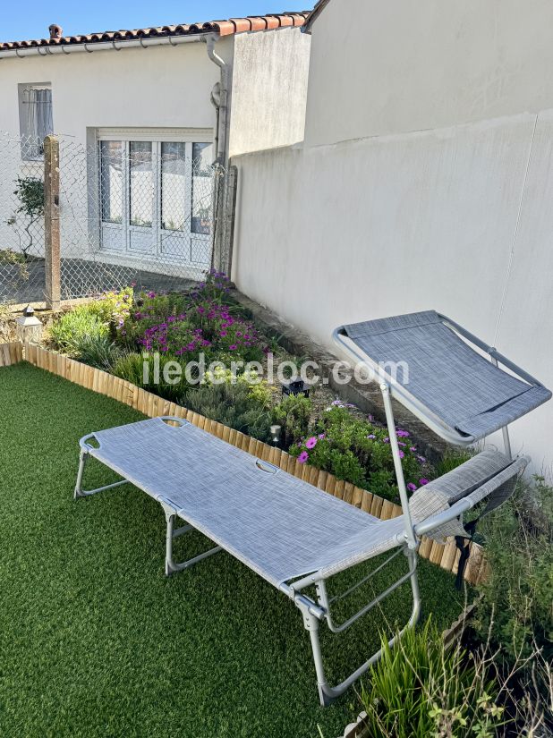Photo 57 : JARDIN d'une maison situ&eacute;e &agrave; Rivedoux-Plage, &icirc;le de R&eacute;.