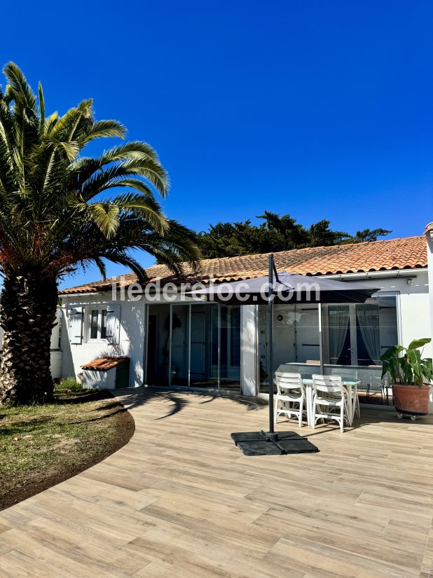 Photo 60 : EXTERIEUR d'une maison situ&eacute;e &agrave; Rivedoux-Plage, &icirc;le de R&eacute;.